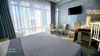 Гостиница Бригантина Геленджик Двухместный номер с 1 кроватью и балконом-2