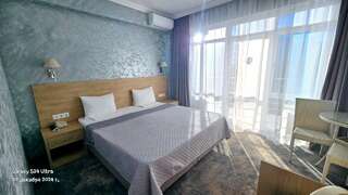 Гостиница Бригантина Геленджик Двухместный номер с 1 кроватью и балконом-1